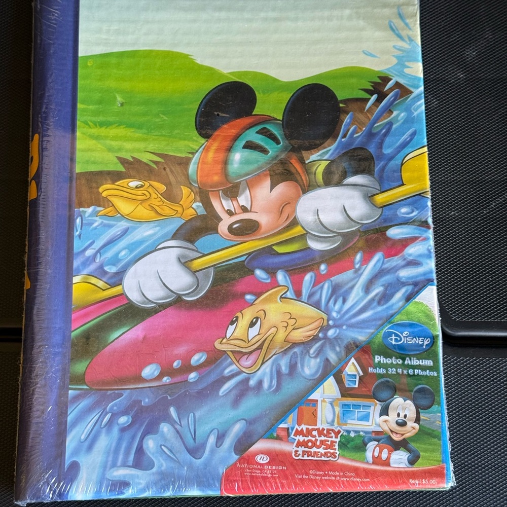 Disney Mickey Mouse Photo Album ~ Holds 32 ~ 4 x 6 Photos